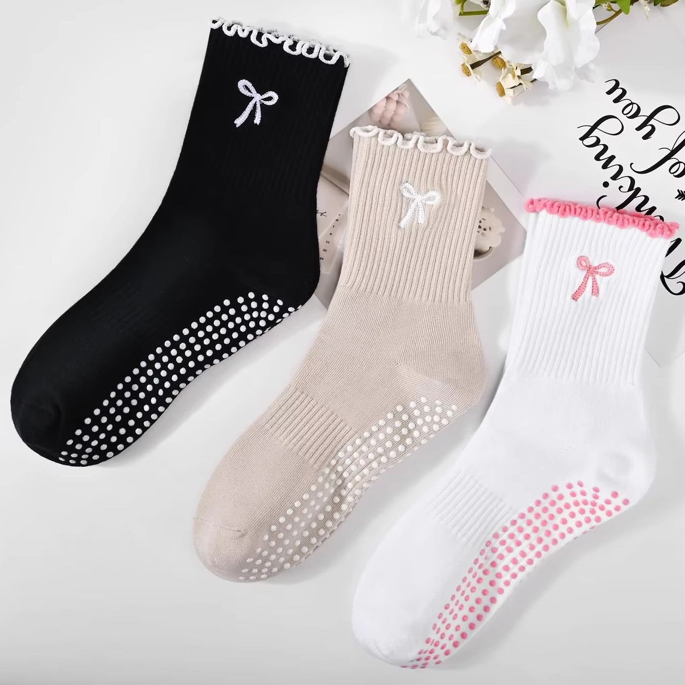 3 pairs of anti-slip grip Pila – Grip Sock Yoga recenzja i cena